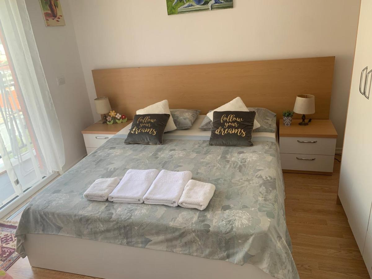 Beautiful And Lovely Apartment Тирана Экстерьер фото